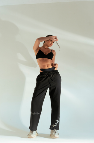 The Silver Trace Female